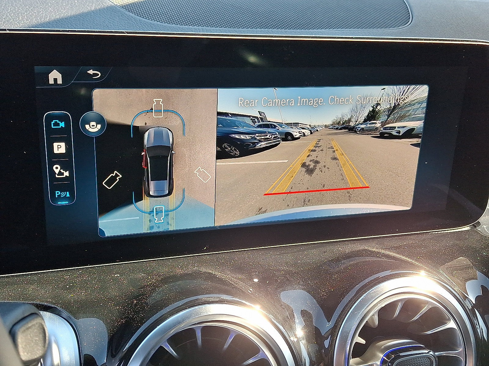 New 2026 Mercedes-Benz GLB 250 4MATIC image 17