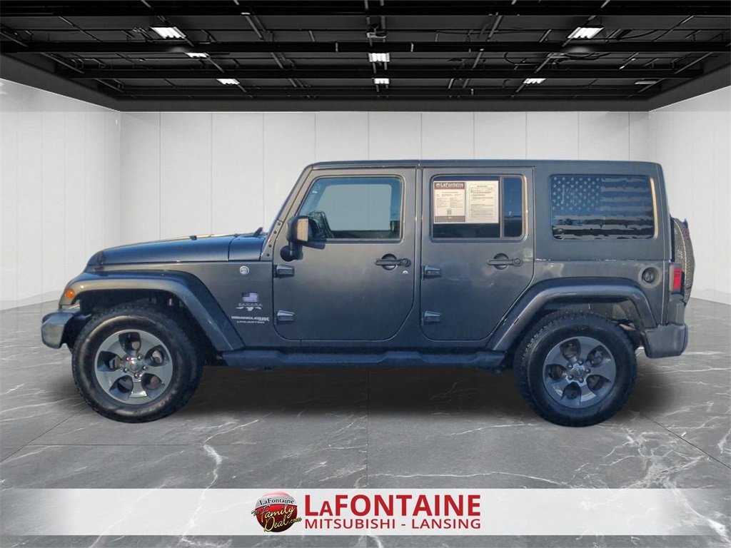 Used 2018 Jeep Wrangler Unlimited Sahara w/ Dual Top Group image 2