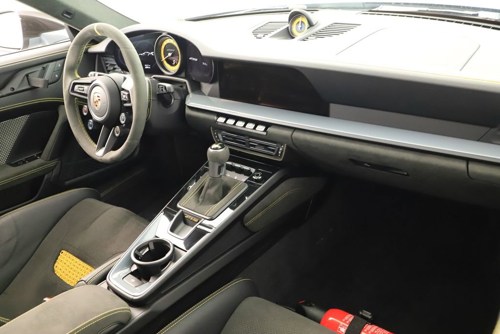 Used 2025 Porsche 911 GT3 RS RWD image 41