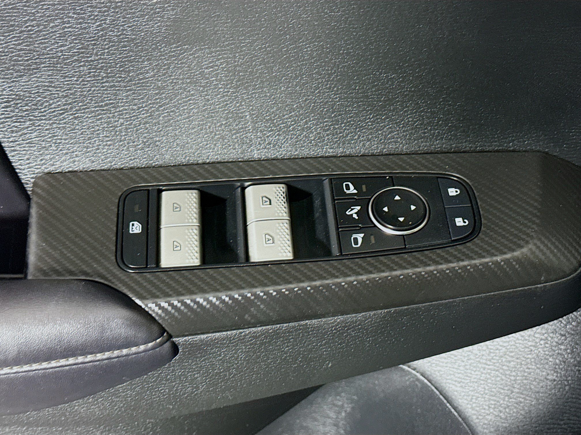 Used 2023 Mitsubishi Outlander SE AWD/4WD image 24