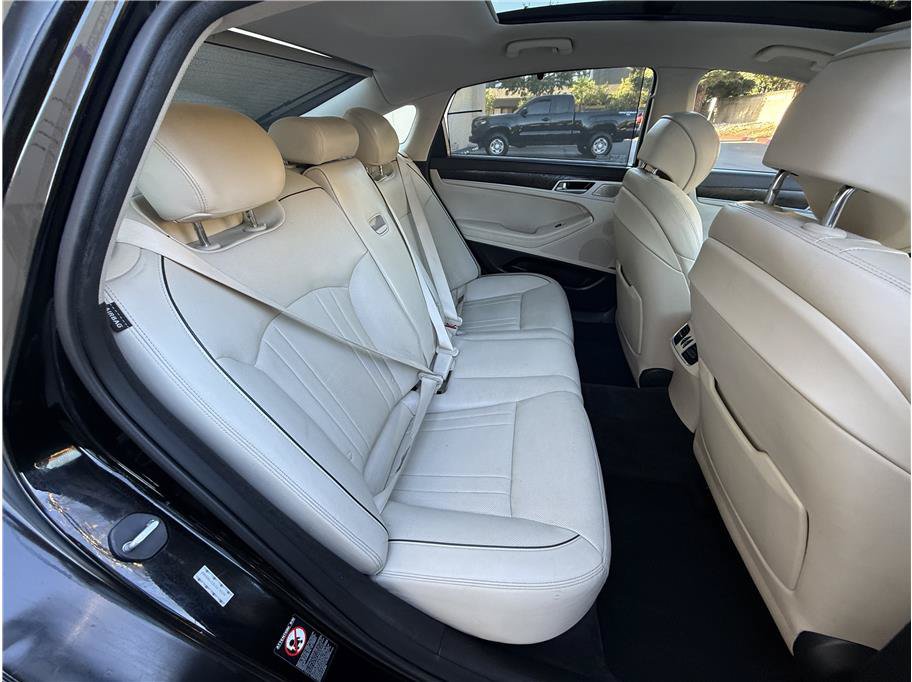Used 2018 Genesis G80 3.8 w/ Option Group 03 RWD image 22