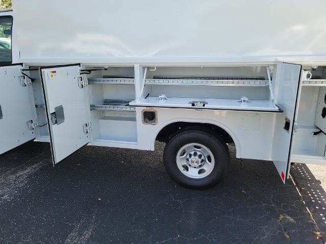 New 2025 Chevrolet Express 3500 w/ Power Convenience Package RWD image 10