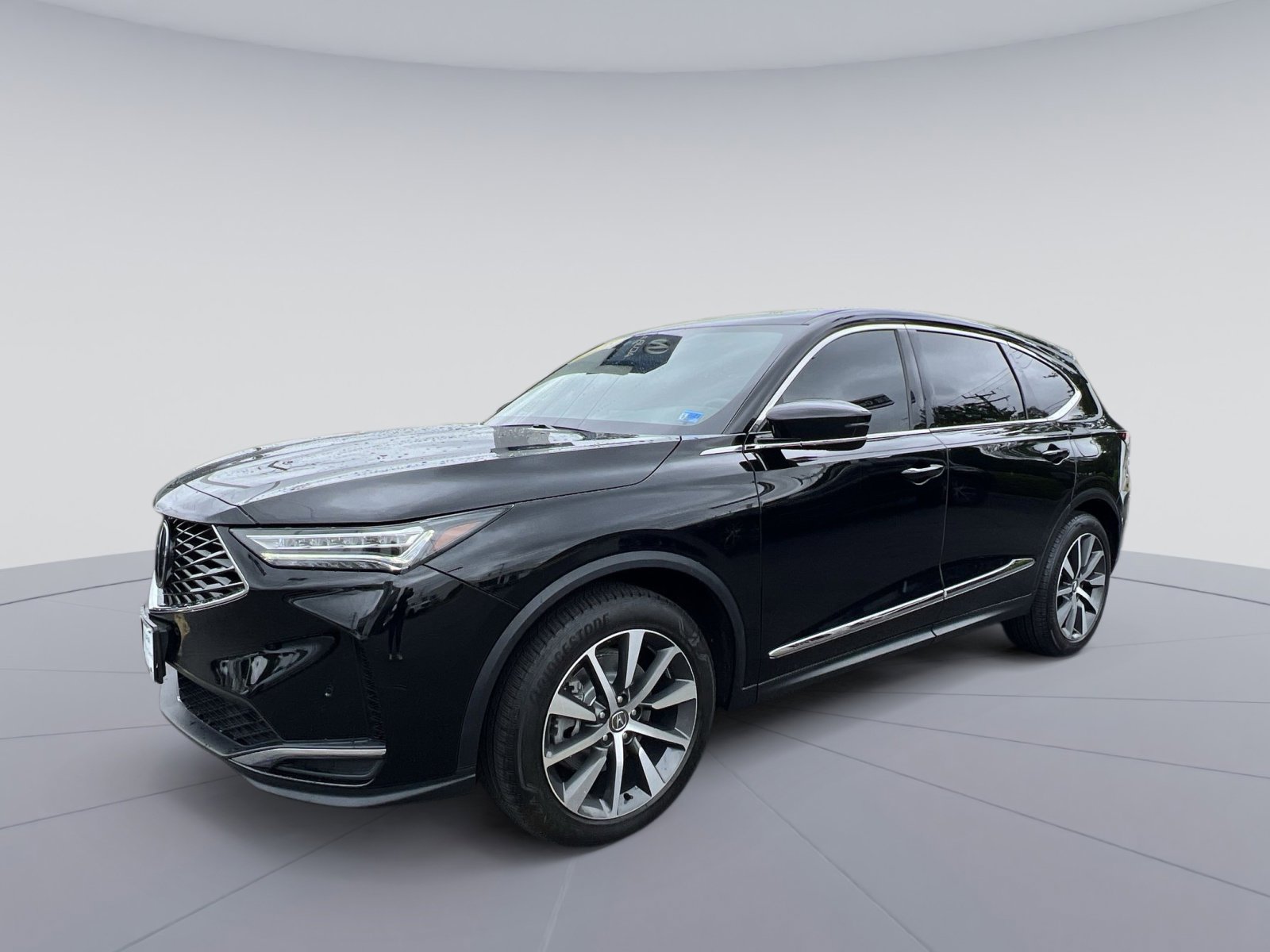 Certified 2025 Acura MDX SH-AWD w/ Technology Package image 1