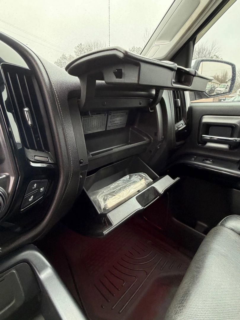 Used 2016 Chevrolet Silverado 1500 LTZ Z71 w/ LTZ Plus Package image 32