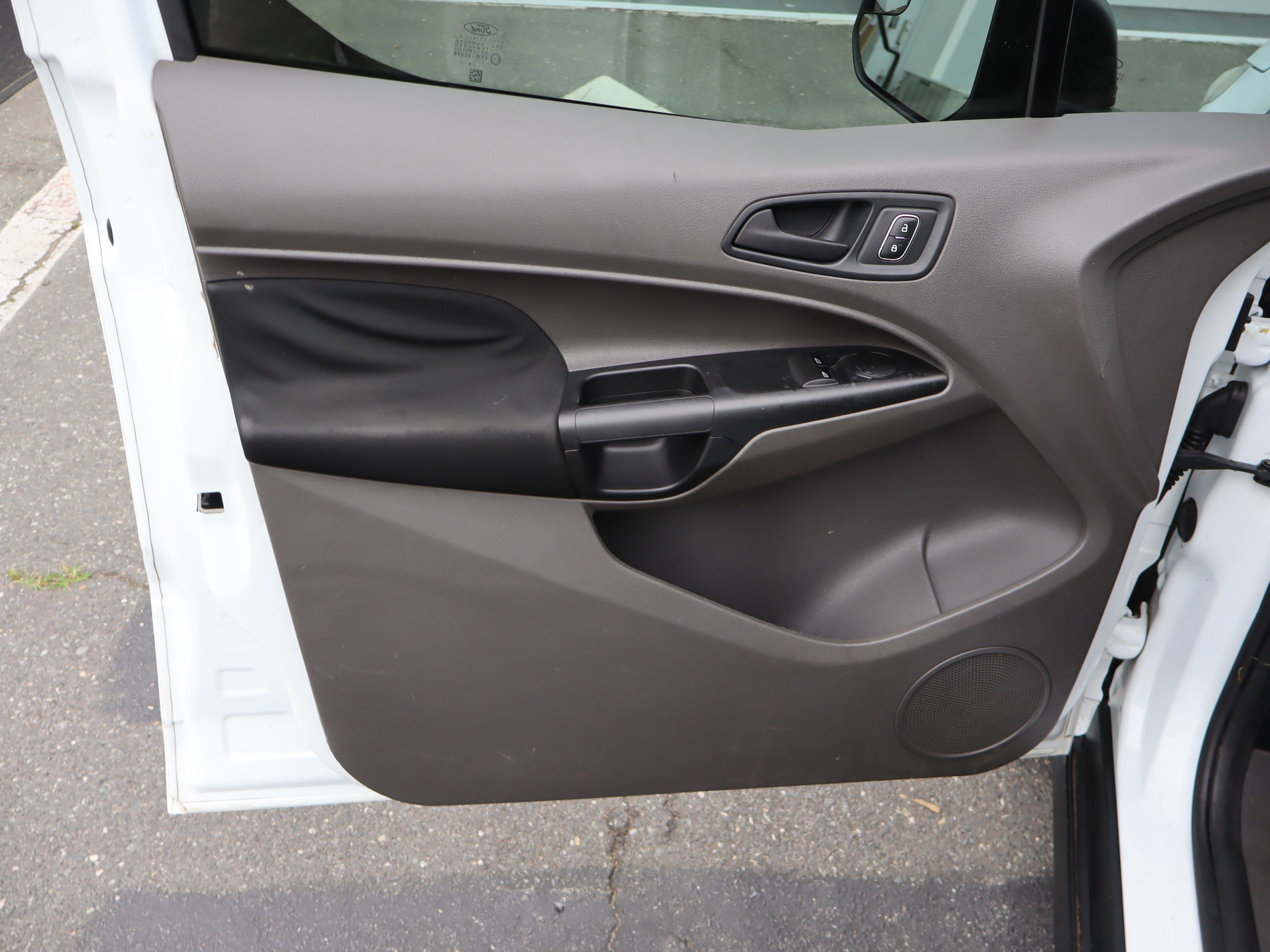 Used 2019 Ford Transit Connect XL FWD image 14