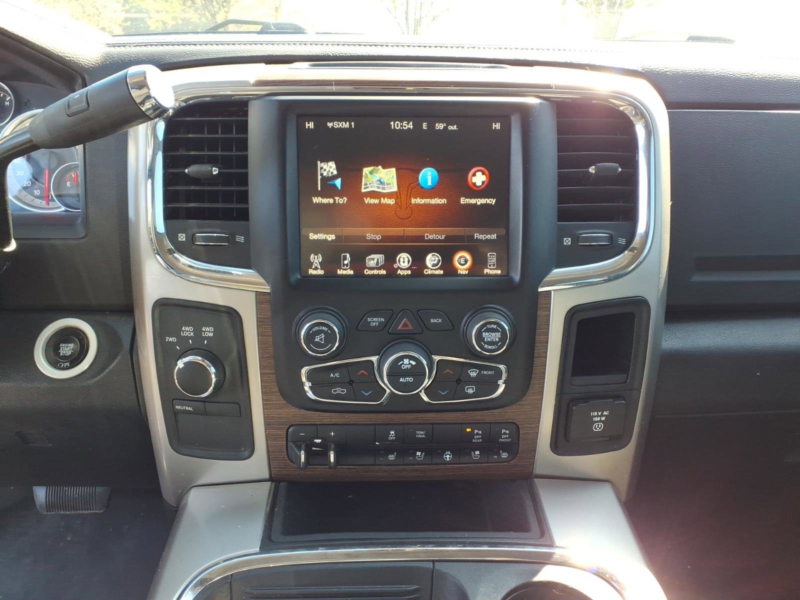 Used 2017 RAM 2500 Laramie AWD/4WD image 10