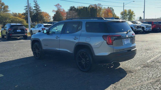 Certified 2023 GMC Acadia SLE w/ Driver Convenience Package image 9