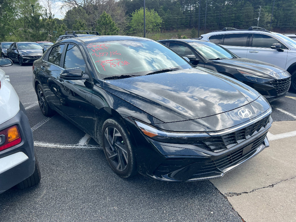 Used 2024 Hyundai Elantra SEL w/ Convenience Package
