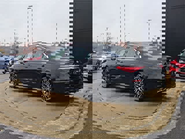 Used 2022 Mercedes-Benz S 580 4MATIC Sedan image 5