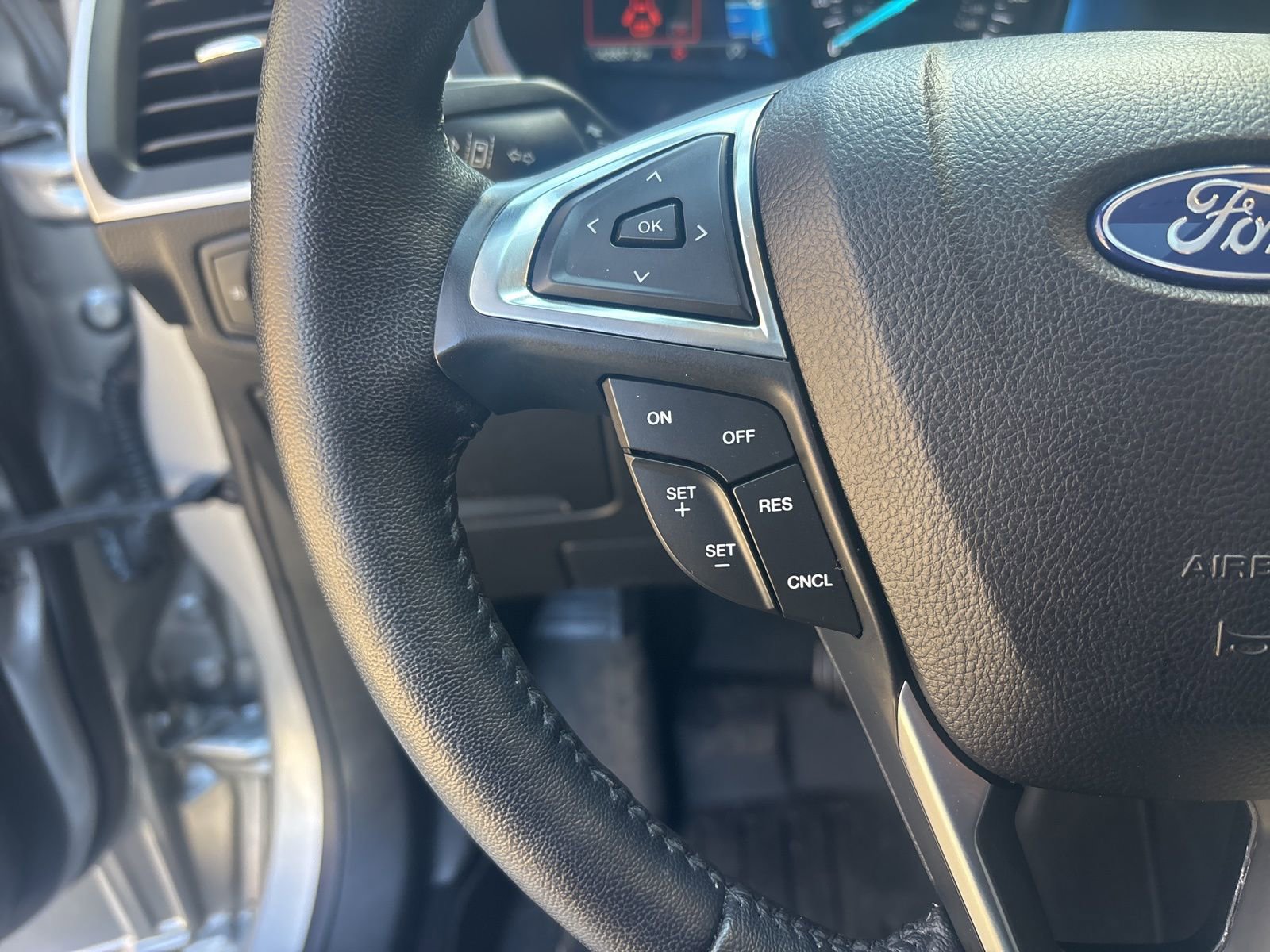 Certified 2022 Ford Edge SEL w/ Convenience Package image 21