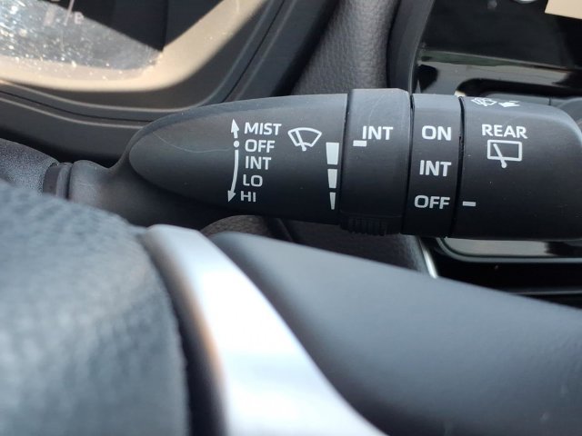 Used 2025 Toyota Grand Highlander AWD image 34