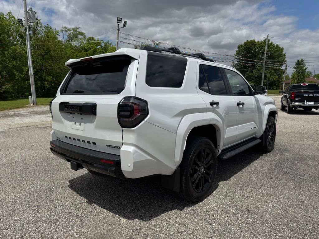 Used 2025 Toyota 4Runner 4WD image 8