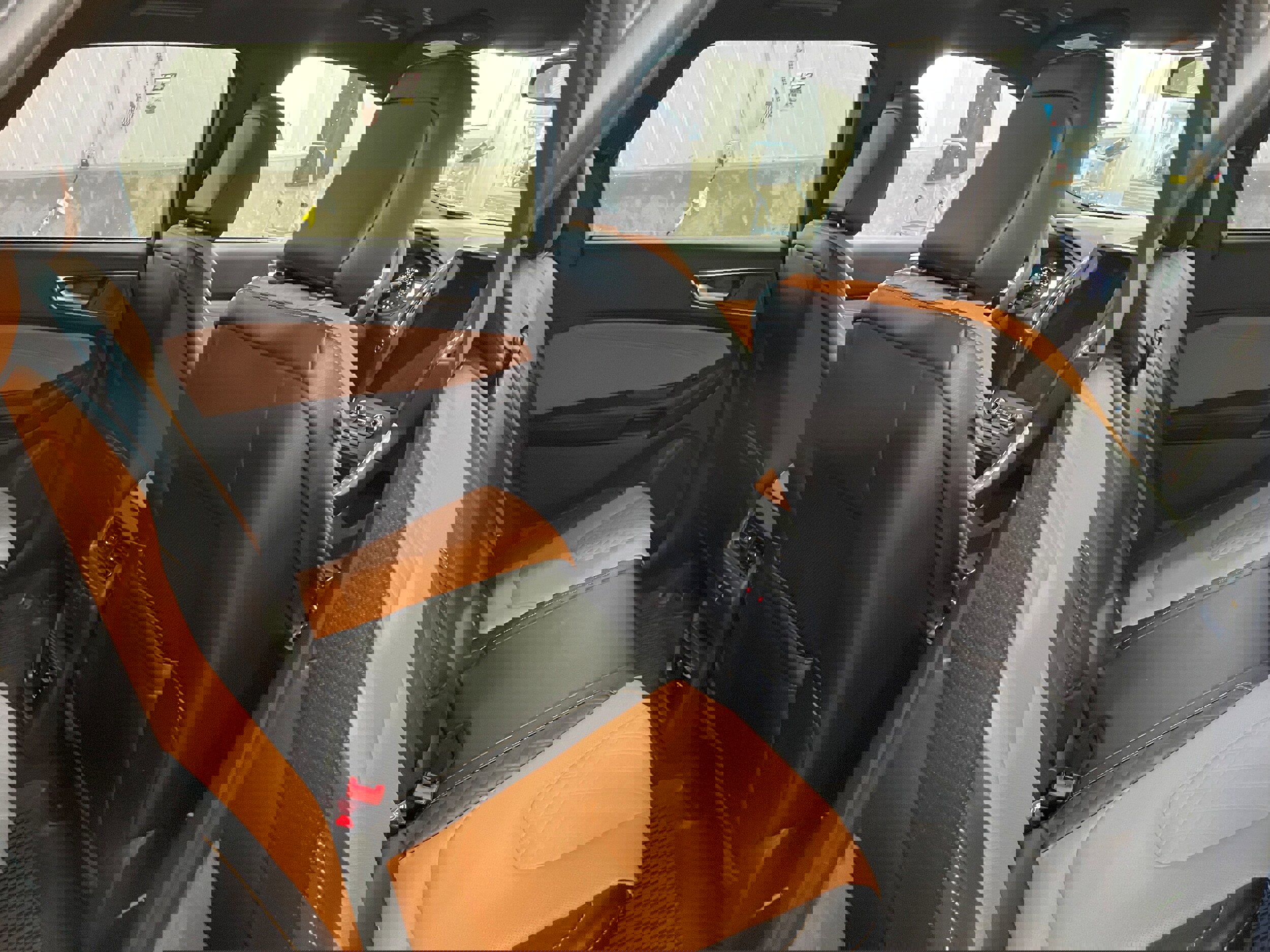 Used 2024 Ford Edge Titanium w/ Titanium Elite Package image 31
