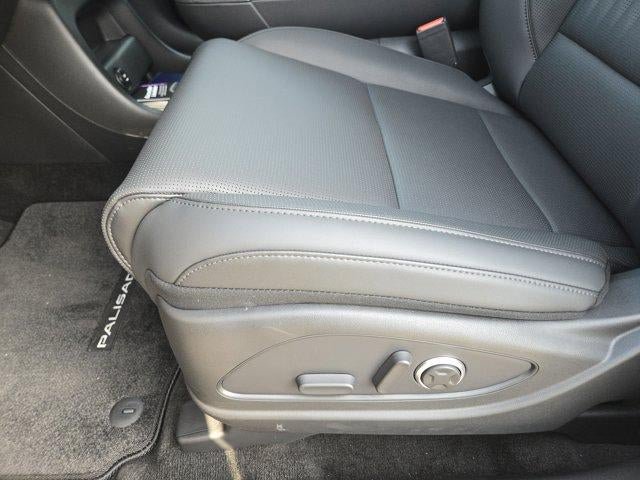 New 2026 Hyundai Palisade SEL Premium FWD image 18