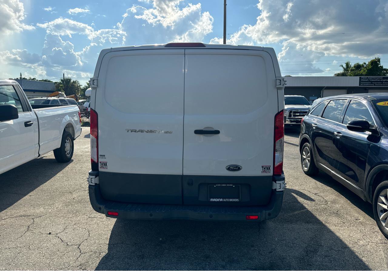 Used 2016 Ford Transit 150 130 Low Roof RWD image 5