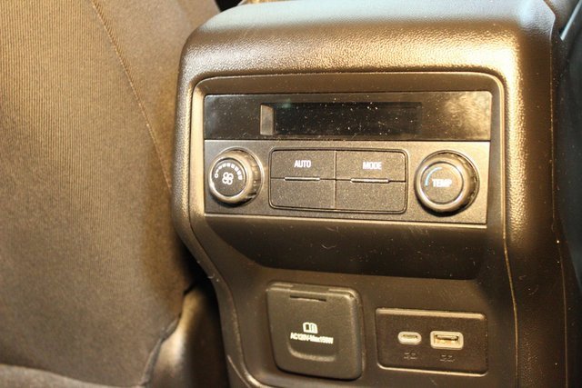 Used 2020 GMC Acadia SLE image 16