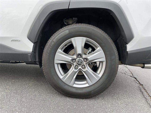 Used 2022 Toyota RAV4 XLE image 9
