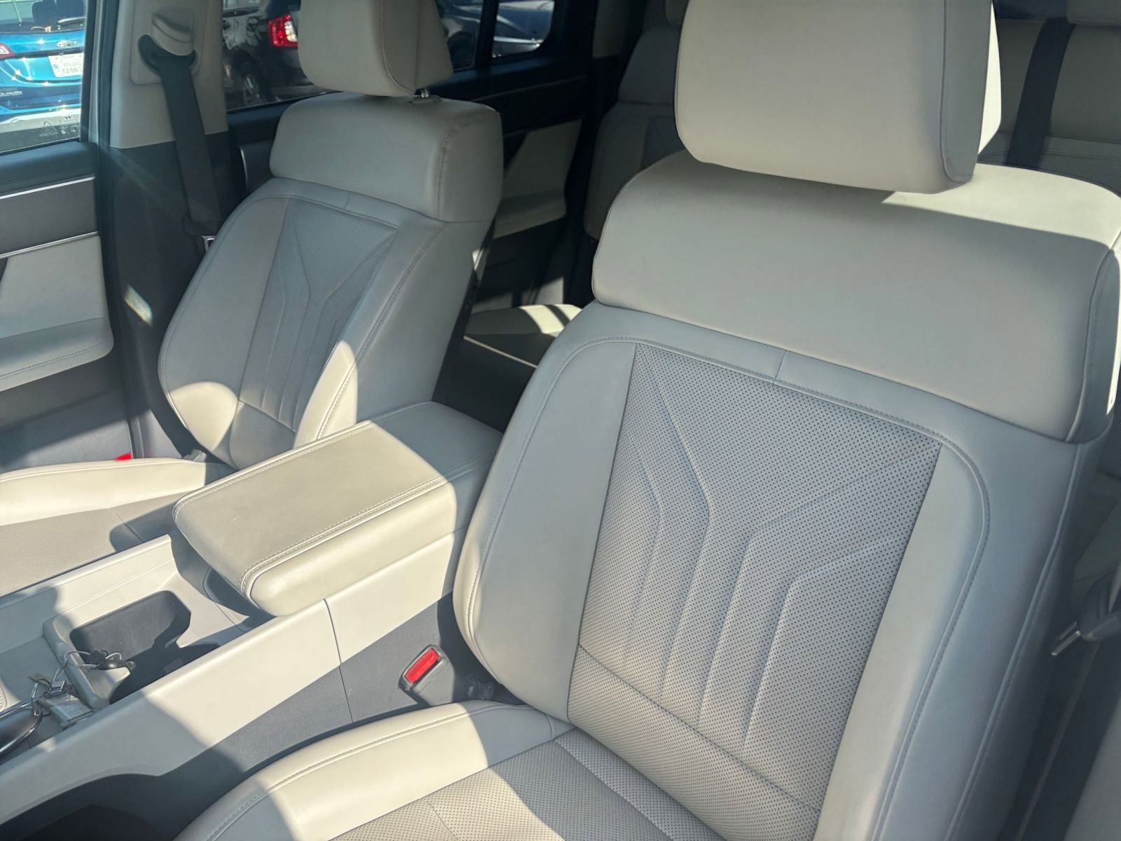 Used 2025 Hyundai Santa Fe SEL image 34