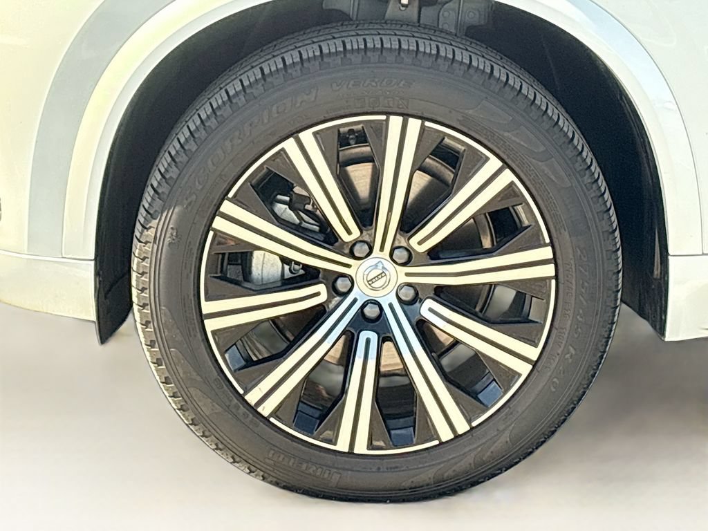 Used 2023 Volvo XC90 B6 Core w/ Protection Package Premier AWD/4WD image 31