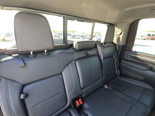 Used 2025 GMC Sierra 2500 SLT w/ SLT Premium Package AWD/4WD image 16