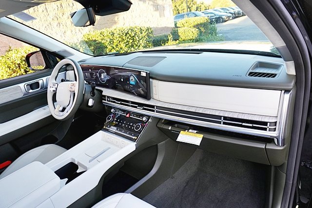 New 2025 Hyundai Santa Fe Calligraphy image 11