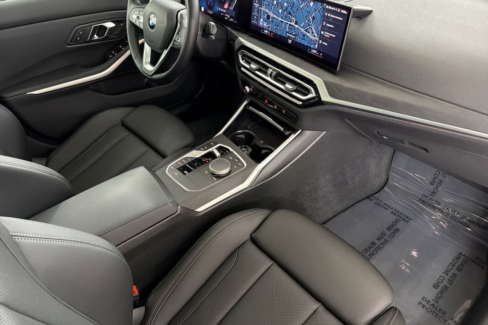 Used 2024 BMW 330i Sedan w/ Convenience Package RWD image 15
