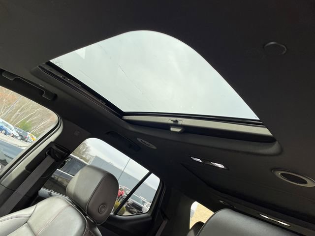 Used 2024 Chevrolet Traverse RS image 42