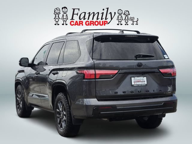 Certified 2025 Toyota Sequoia Platinum AWD/4WD image 3