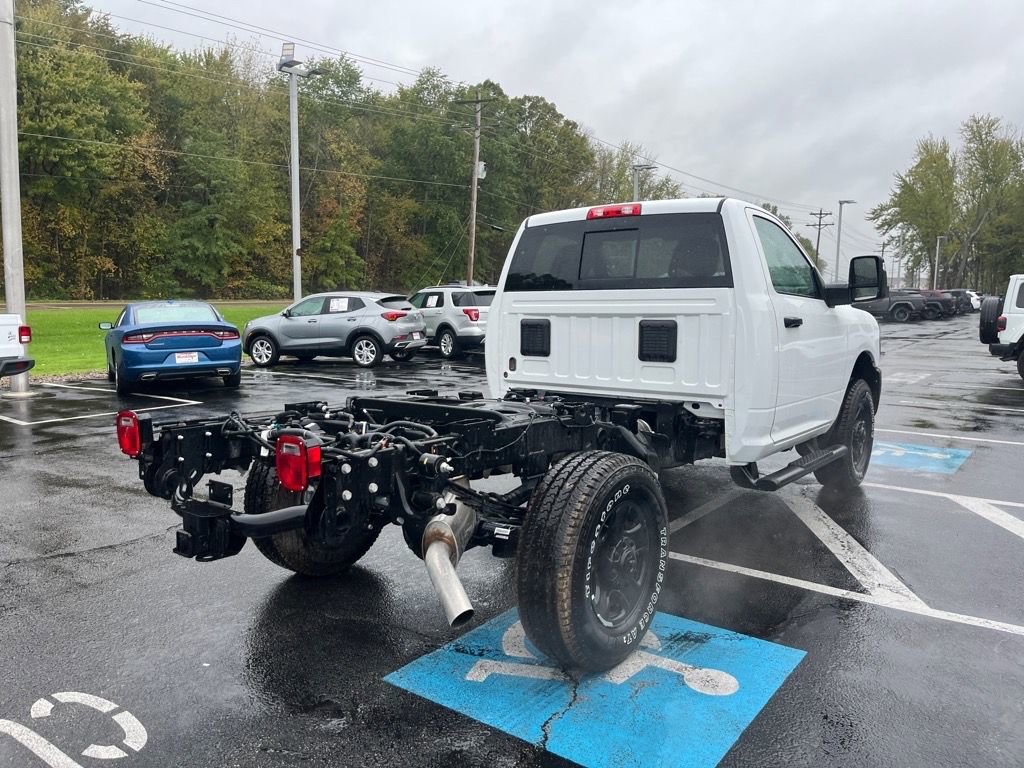 Used 2025 RAM 3500 Tradesman image 4