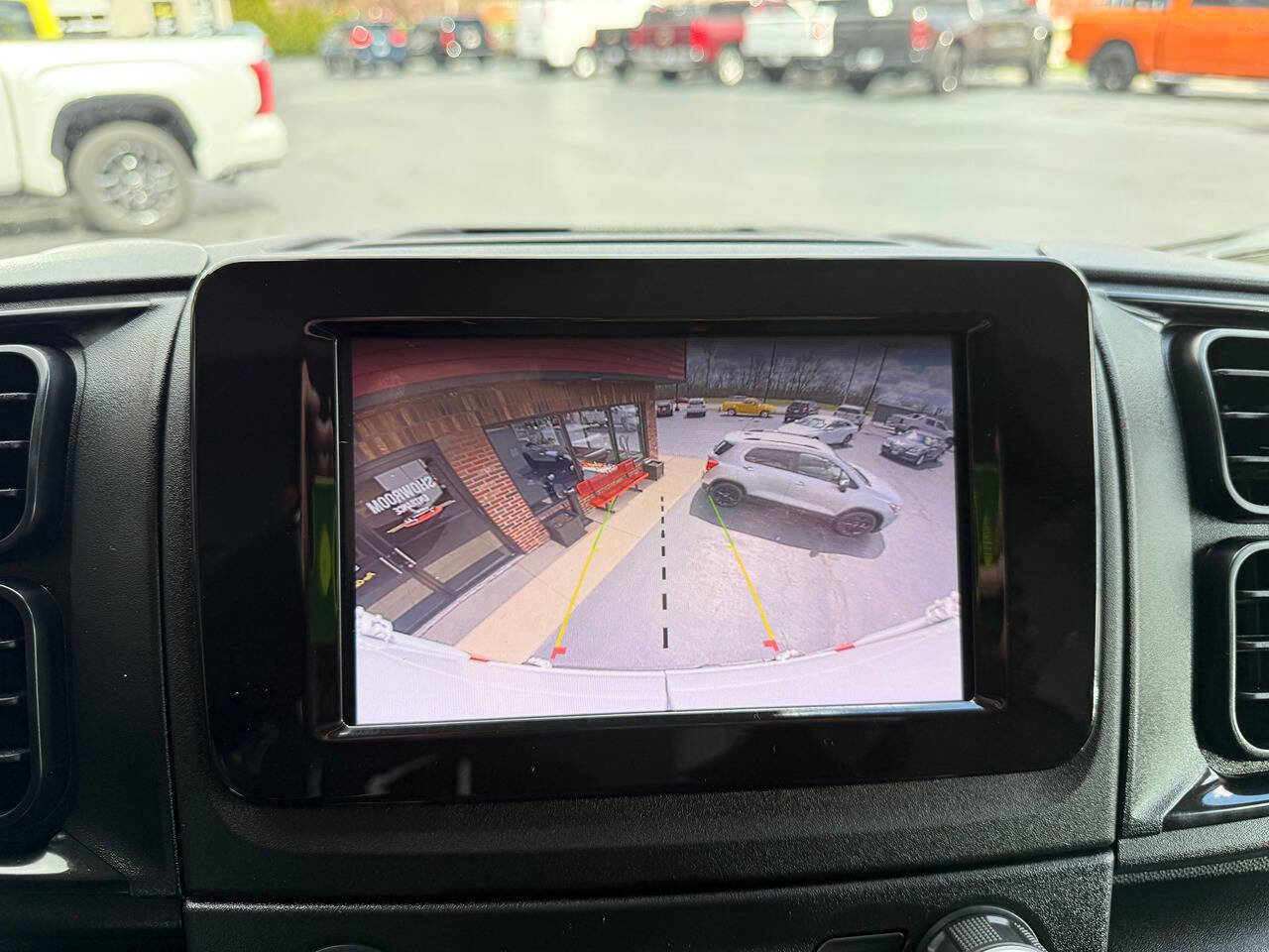 Used 2022 RAM ProMaster 2500 FWD image 18