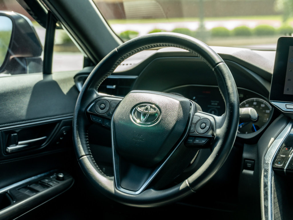 Used 2023 Toyota Venza Nightshade AWD/4WD image 20