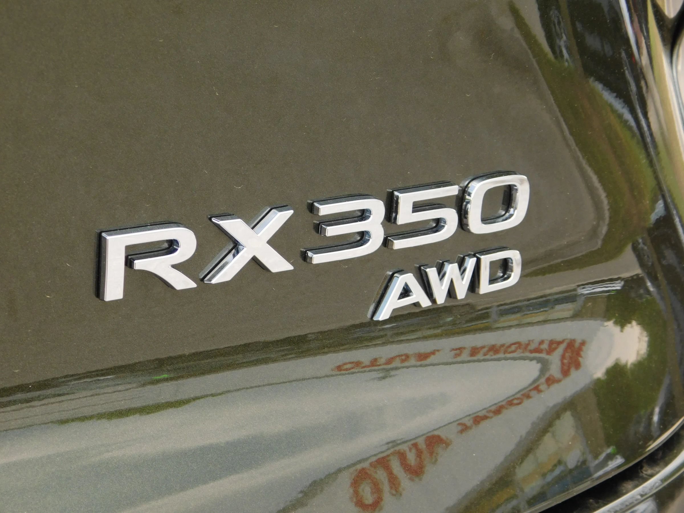 Used 2023 Lexus RX 350 Premium w/ Accessory Package AWD/4WD image 6