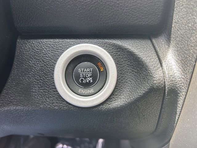Used 2014 RAM 1500 Laramie w/ Convenience Group AWD/4WD image 30