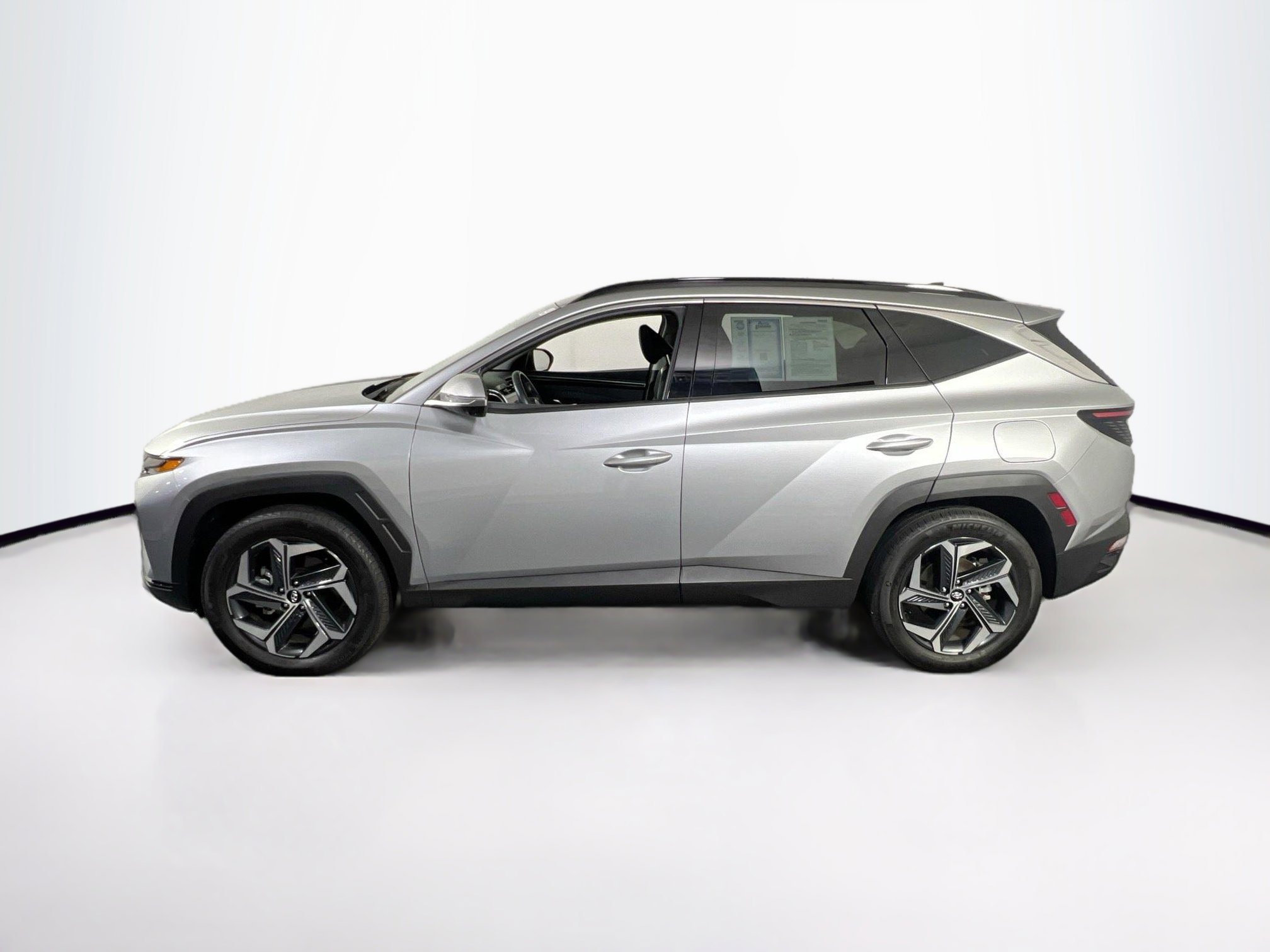 Used 2024 Hyundai Tucson Limited image 8