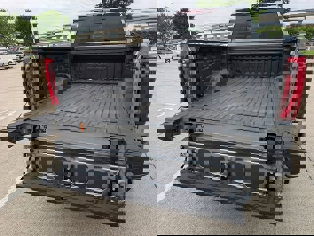 Used 2024 GMC Sierra 2500 Denali w/ Denali Reserve Package image 27