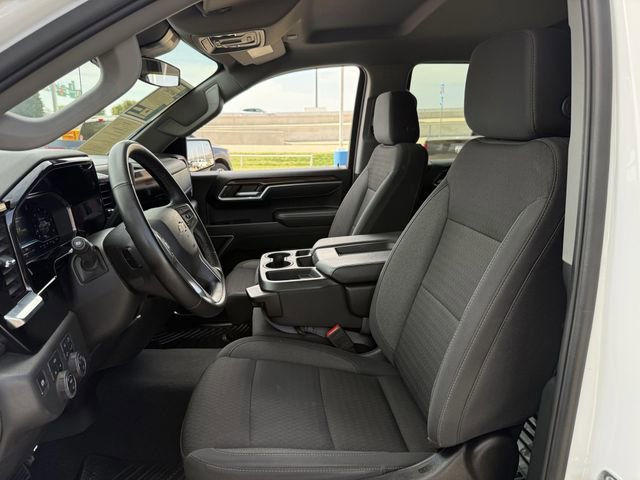 Certified 2025 Chevrolet Silverado 1500 LT w/ Safety Package image 26