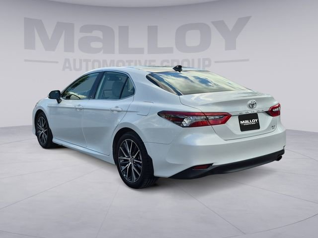 Used 2024 Toyota Camry XLE w/ Cold Weather Package AWD/4WD image 3