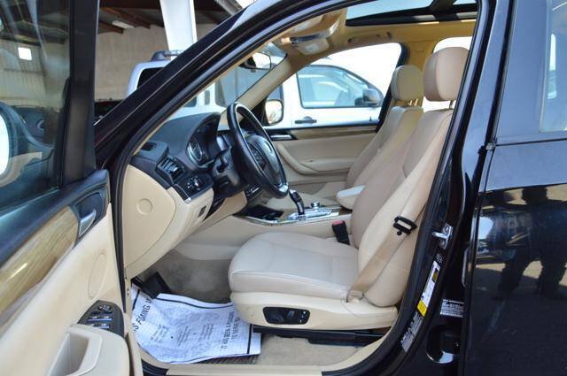 Used 2014 BMW X3 xDrive28i AWD/4WD image 45