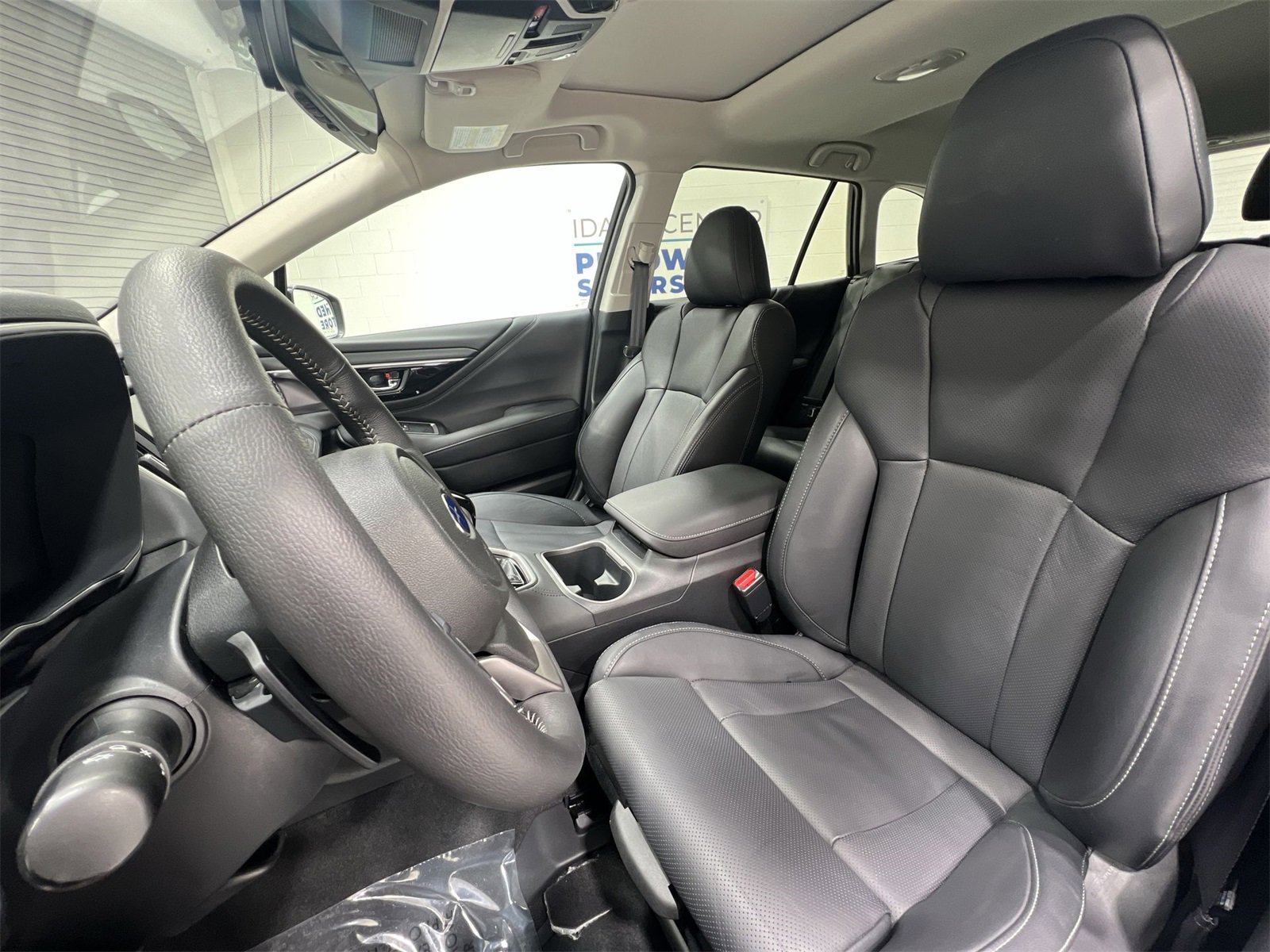 Certified 2025 Subaru Outback Limited image 11