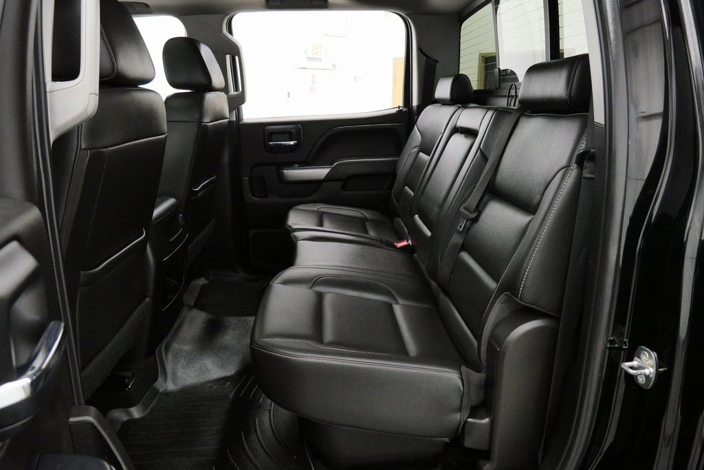 Used 2018 Chevrolet Silverado 2500 LTZ w/ Duramax Plus Package image 21