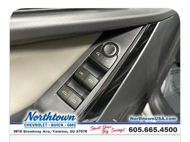 New 2026 Chevrolet Equinox LT w/ Convenience Package II AWD/4WD image 11