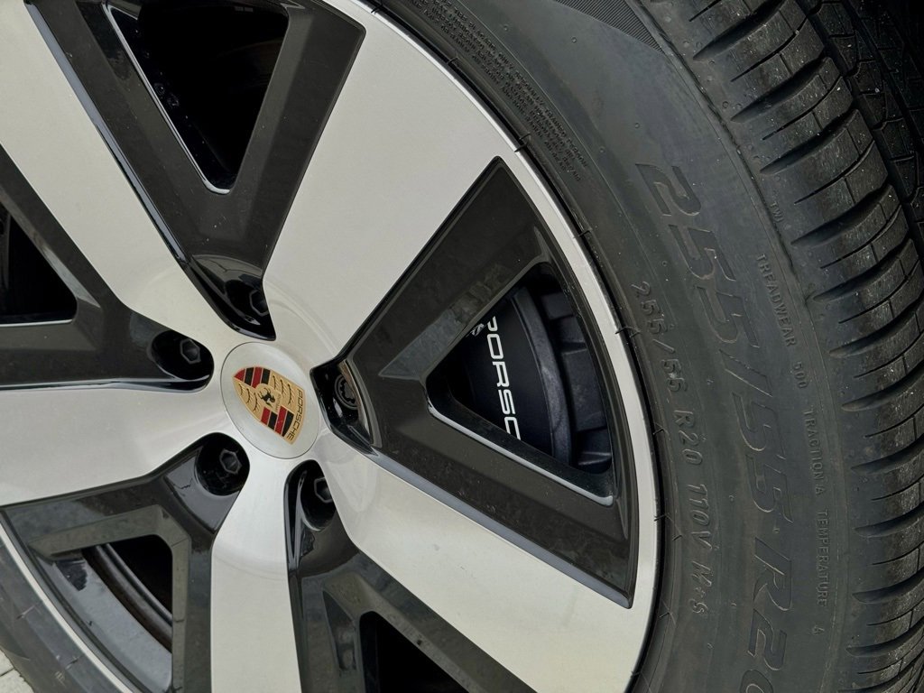 New 2025 Porsche Cayenne E-Hybrid image 26