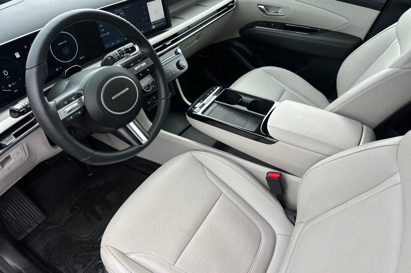 Used 2025 Hyundai Tucson Limited image 10