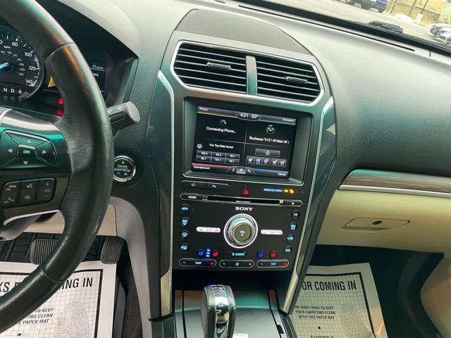 Used 2016 Ford Explorer Limited image 17