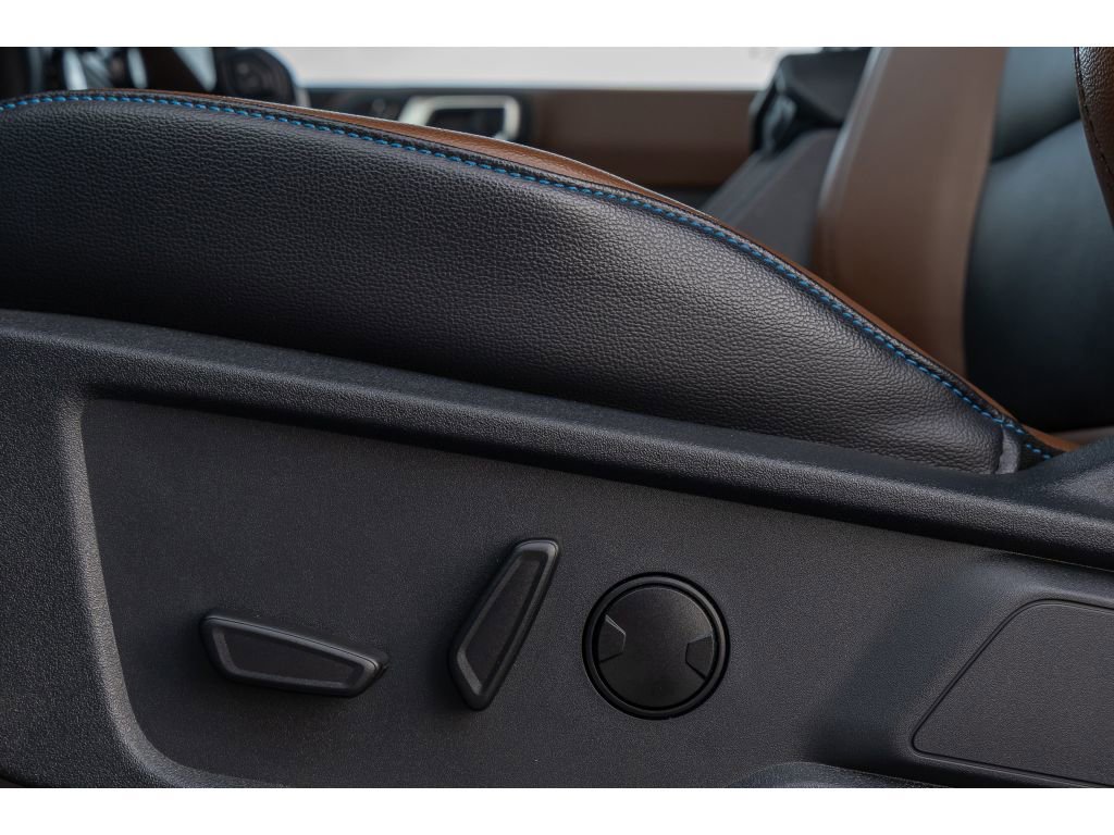 Used 2024 Ford Bronco Outer Banks image 16