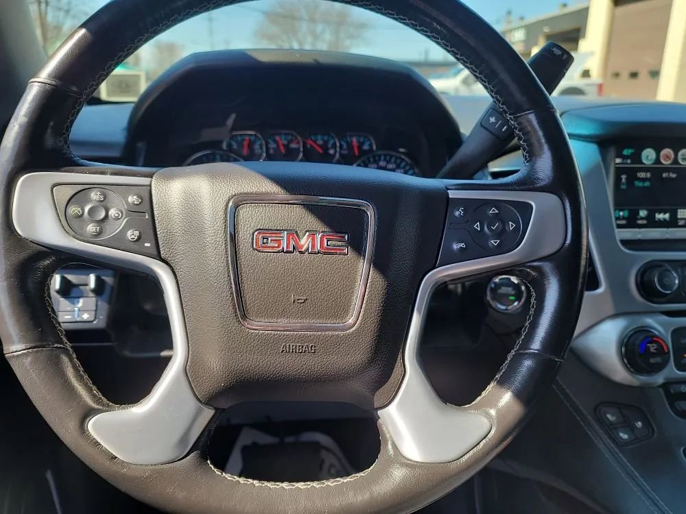 Used 2020 GMC Yukon XL SLT w/ Open Road Package image 14