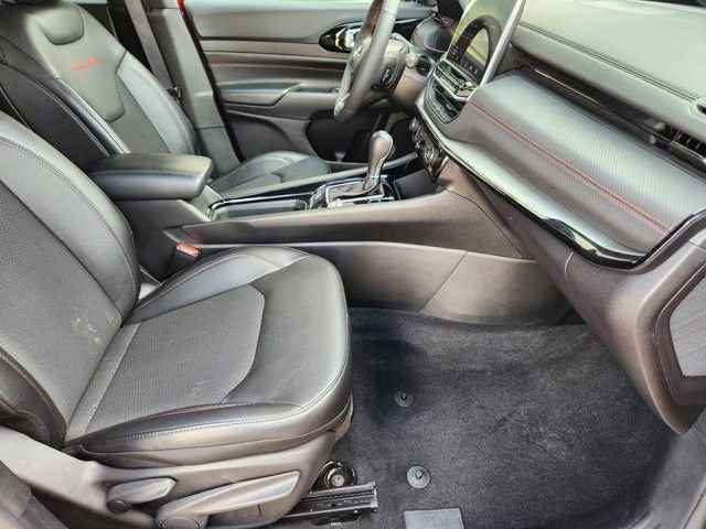 Used 2026 Jeep Compass Trailhawk AWD/4WD image 13