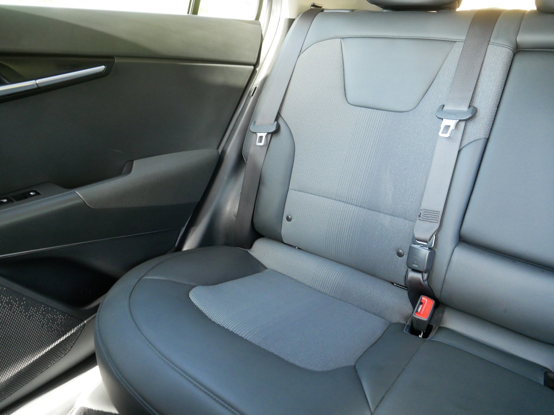 Certified 2024 Kia Niro Wind w/ Wind Preserve Package FWD image 12
