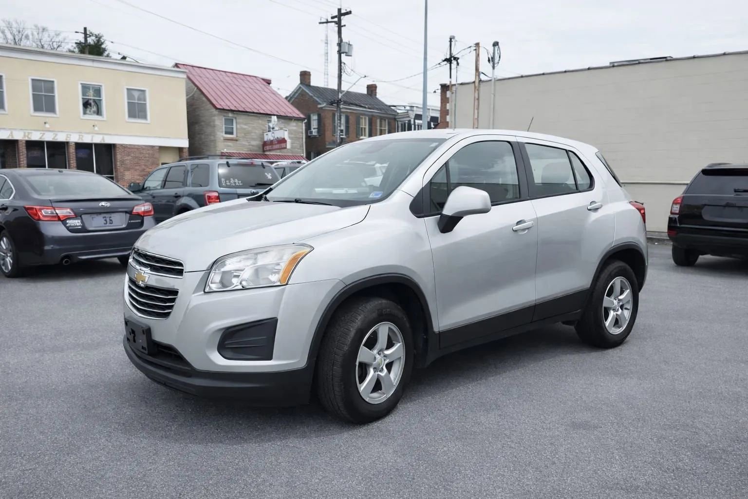 Used 2016 Chevrolet Trax LS AWD/4WD image 1
