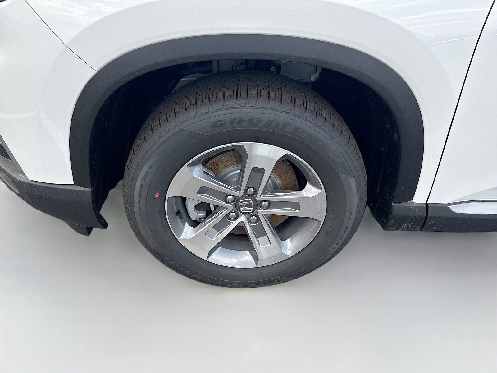 Certified 2025 Honda Pilot EX-L image 9